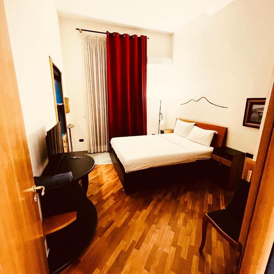 Lanova 21 Rooms Naples Exterior photo